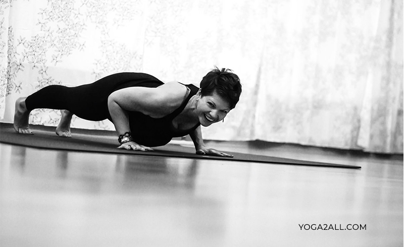 Improve your core strength by practicng PiYo yoga